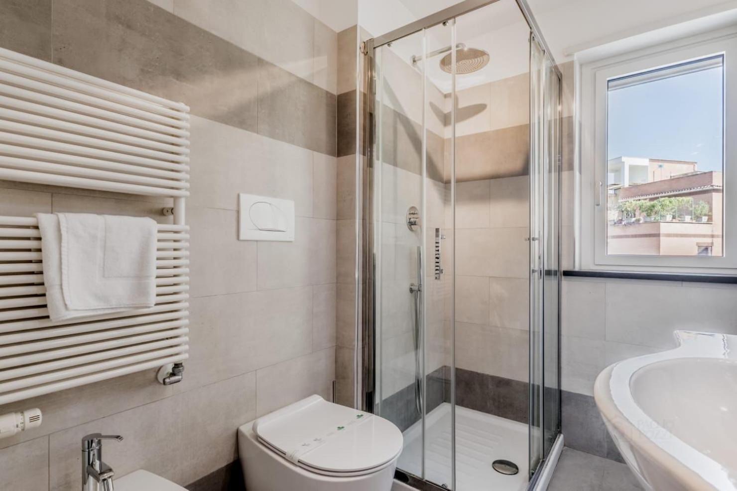 Monteverde Sunny Apartment Roma Esterno foto